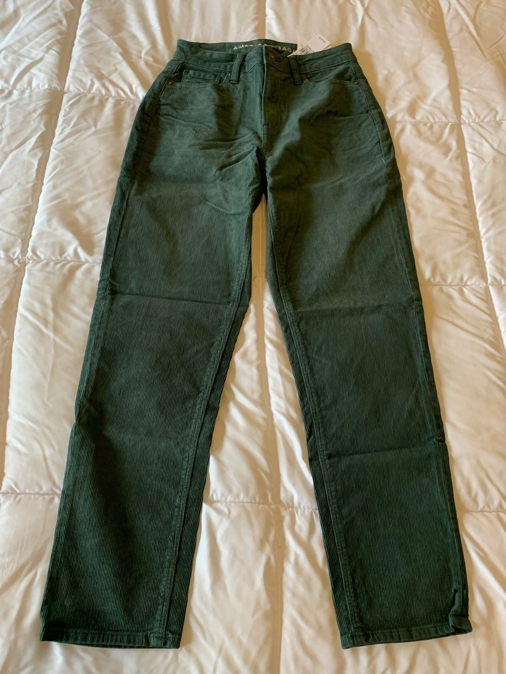 New with tags American Eagle womens jeans size 2